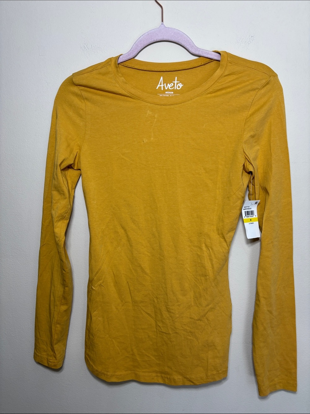 Aveto Women's Long-Sleeve Crewneck Tee in Mustard
